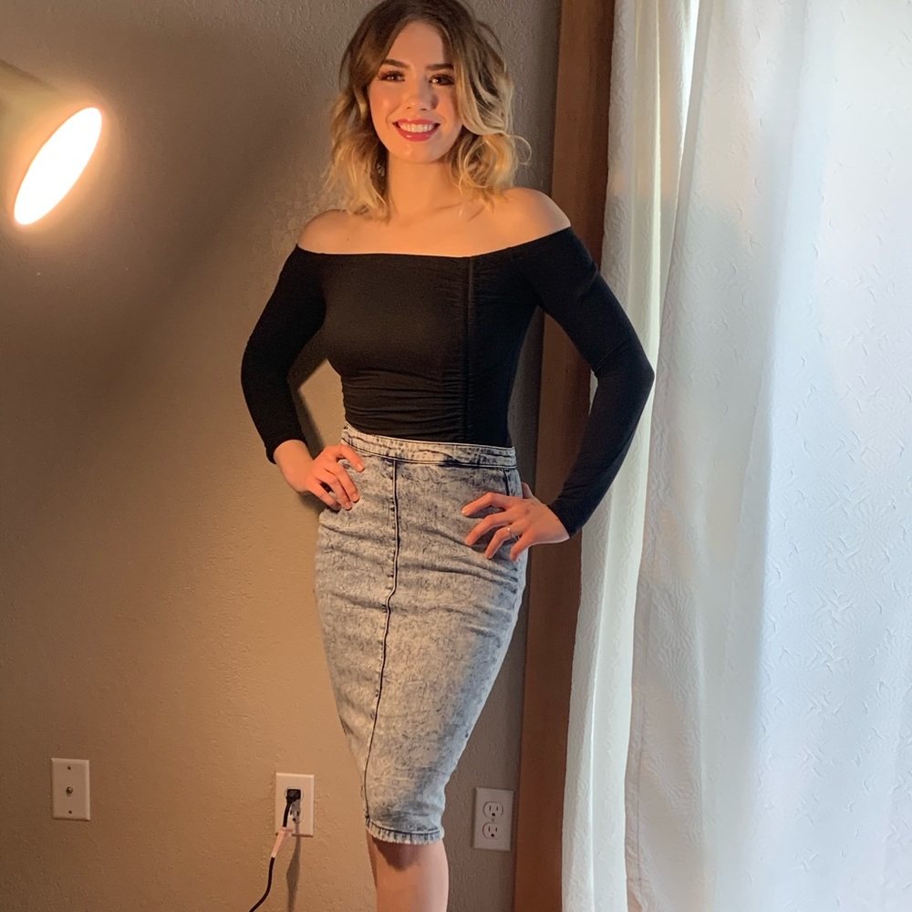 Acid wash denim skirt
